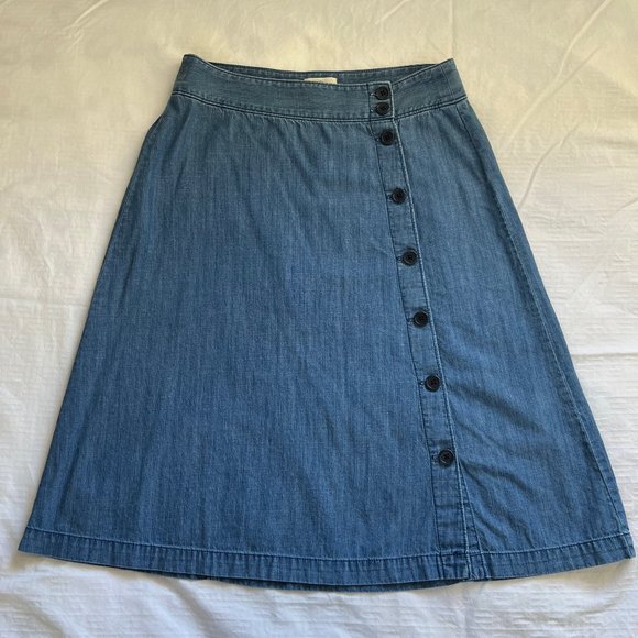 J Crew Buttoned Skirt Sz 6P - Picture 1 of 9